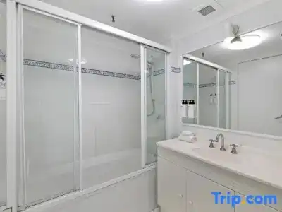 ULTIQA Beach Haven At Broadbeach - 135