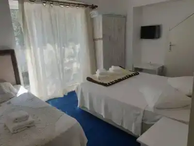 Lacivert - 3