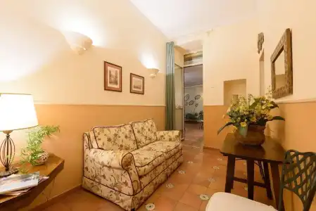 The Lux Napoli Mergellina - 2
