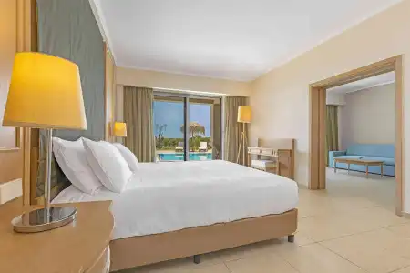 Kresten Royal Euphoria Resort - 4