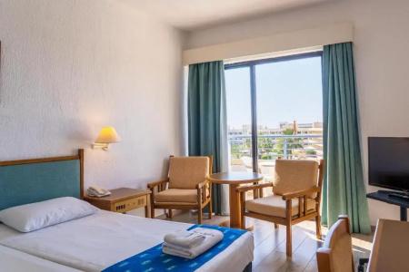 Paphos Gardens Holiday Resort - 52