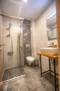La Pazza Suites - 7