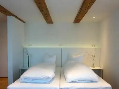 Waldrast Bed & Breakfast - 1