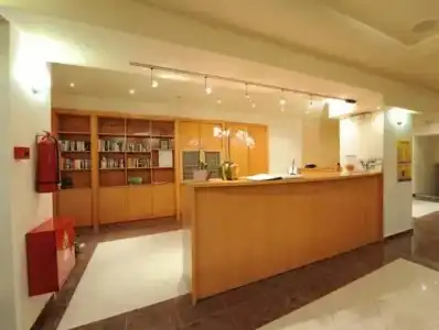 Mary & Mary Royal Suites - 32