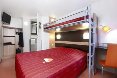 Premiere Classe Bourges (6 kms du centre-ville) - 27