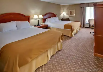 Holiday Inn Express Cedar Rapids (Collins Rd) by IHG - 5