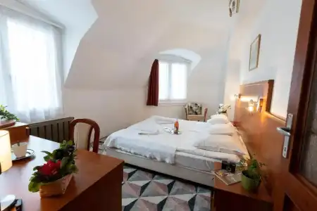 Helios Pension - 60
