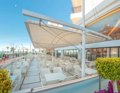 RH Corona del Mar - 17