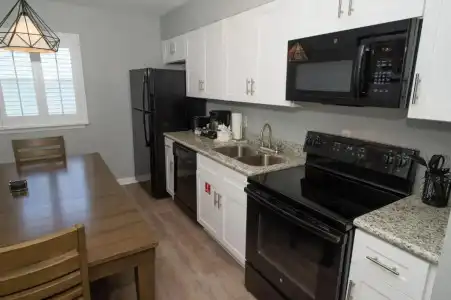 Frenchmen Orleans at 519, Ascend Collection - 25