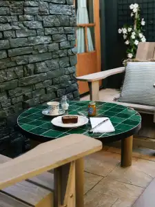 Le Petit Pali Brentwood West Los Angeles - 12
