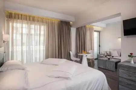 Bio Suites - 133