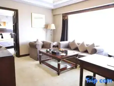 Nanjing Grand - 176