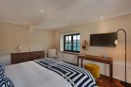 Seaside Villa by Browns - 50
