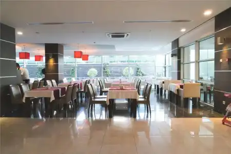 White City Resort - 36