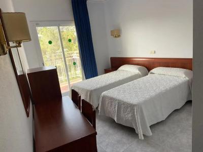 Clipper Affiliated by Fergus - 5