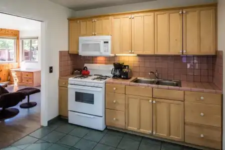 Andril Fireplace Cottages - 211