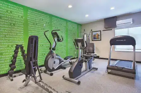 La Quinta Inn & Suites by Wyndham Chattanooga - Lookout Mtn - 17