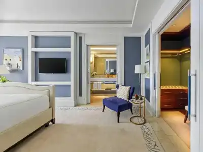 Fairmont - 103