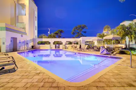 Boca Plaza - 12