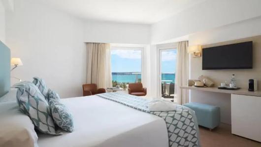 Pure Salt Garonda - Adults Only - 54