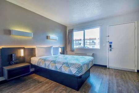 Motel 6 Santa Fe - 80