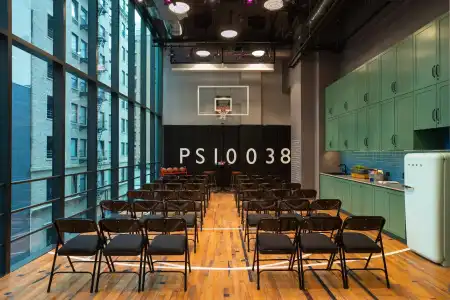 Moxy NYC Downtown - 34
