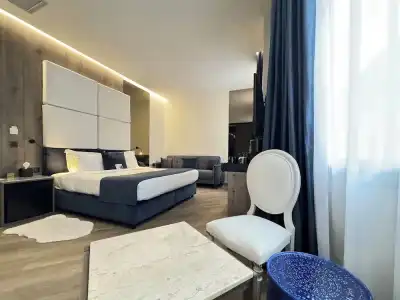 Athens the L7 STR - Luxury Boutique Collection - 3