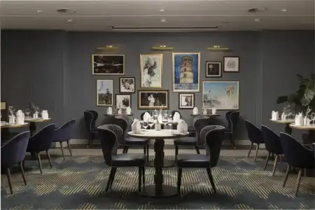 Hilton Dusseldorf - 18