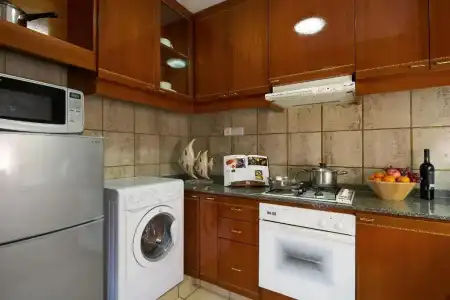 Orchard Parksuites - 82