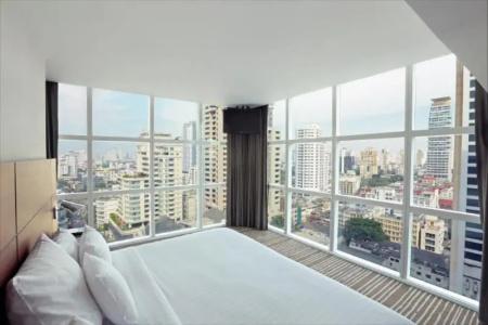 S31 Sukhumvit - 57