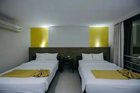 El Español Paseo de Montejo - 50