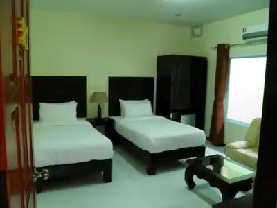 Ruen Narisra Resort - 41