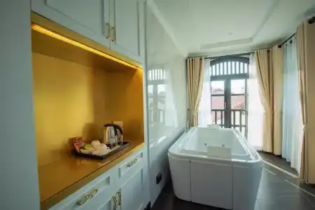 Nanta Glam CM & Residences - 9