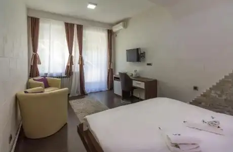 Central Park Residence Guest House - 55
