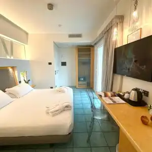 Club House - 35