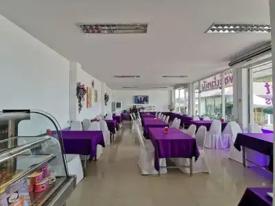 Phet Cha-am Plaza & Resort - 21