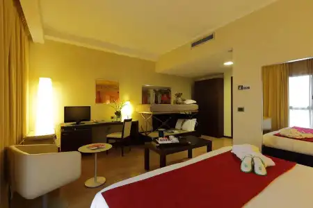 Holiday Inn Turin Corso Francia by IHG - 11