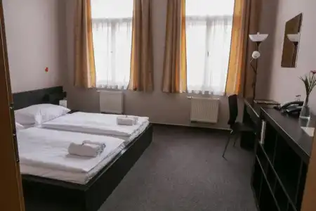 Zlata Stika - 19