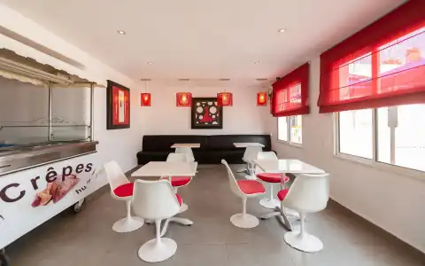 Samira Club - Caters to Couples - 9