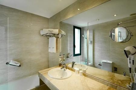 Sercotel Cornellà Barcelona - 62