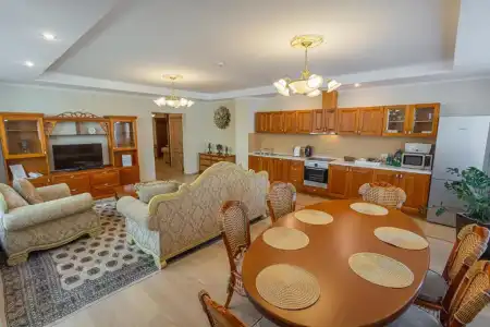 Villa Alvīne Family Apart-Hotel - 175
