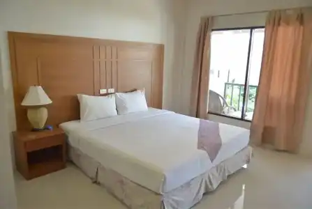 Nakara Long Beach Resort - 36