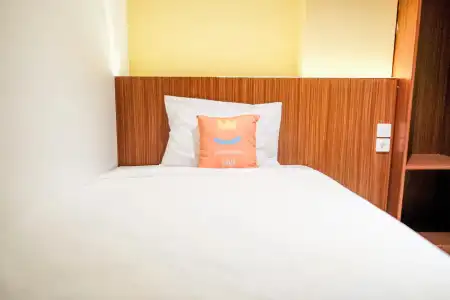 Sans Roxy Jakarta - 37