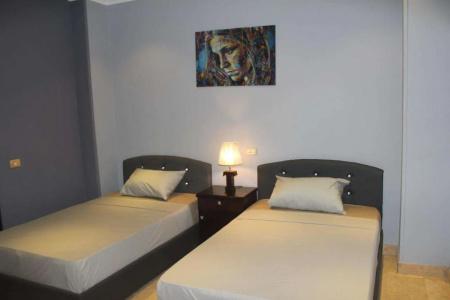 Tahrir Square Hostel - 6