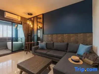 L Nimman Boutique - 53