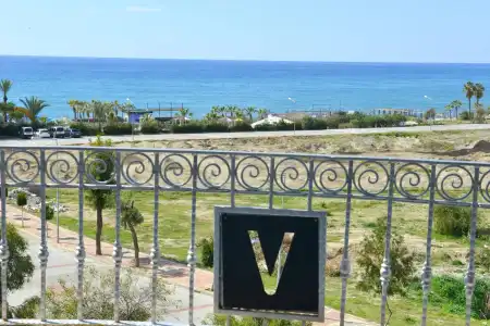 Eva Beach - 13