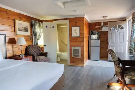 Senator Inn & Spa - 79