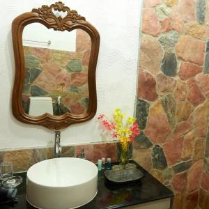 Sara Beachfront Boutique Resort - 24