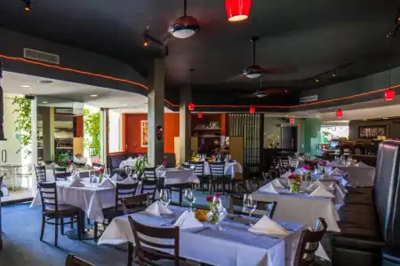 Lemon Tree Inn - 15