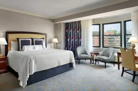 Omni Shoreham - 126